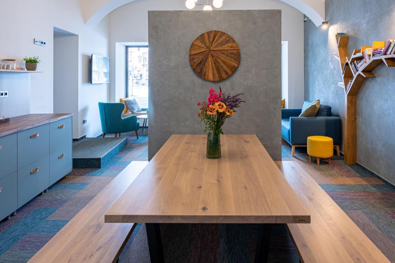Dvůr Králové nad Labem Art Hostel & Apartments מראה חיצוני תמונה