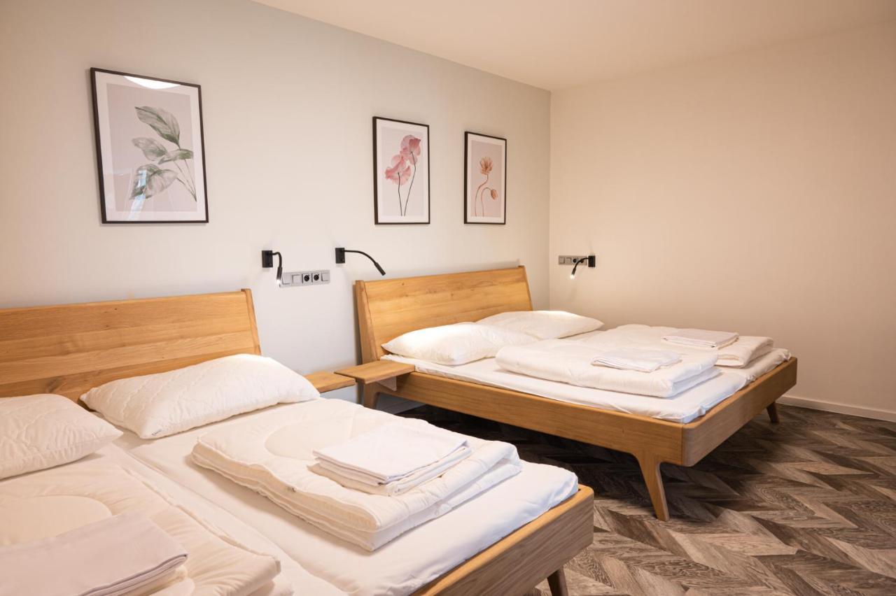 Dvůr Králové nad Labem Art Hostel & Apartments מראה חיצוני תמונה
