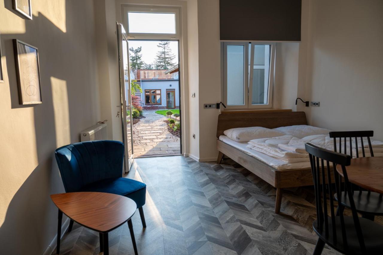 Dvůr Králové nad Labem Art Hostel & Apartments מראה חיצוני תמונה