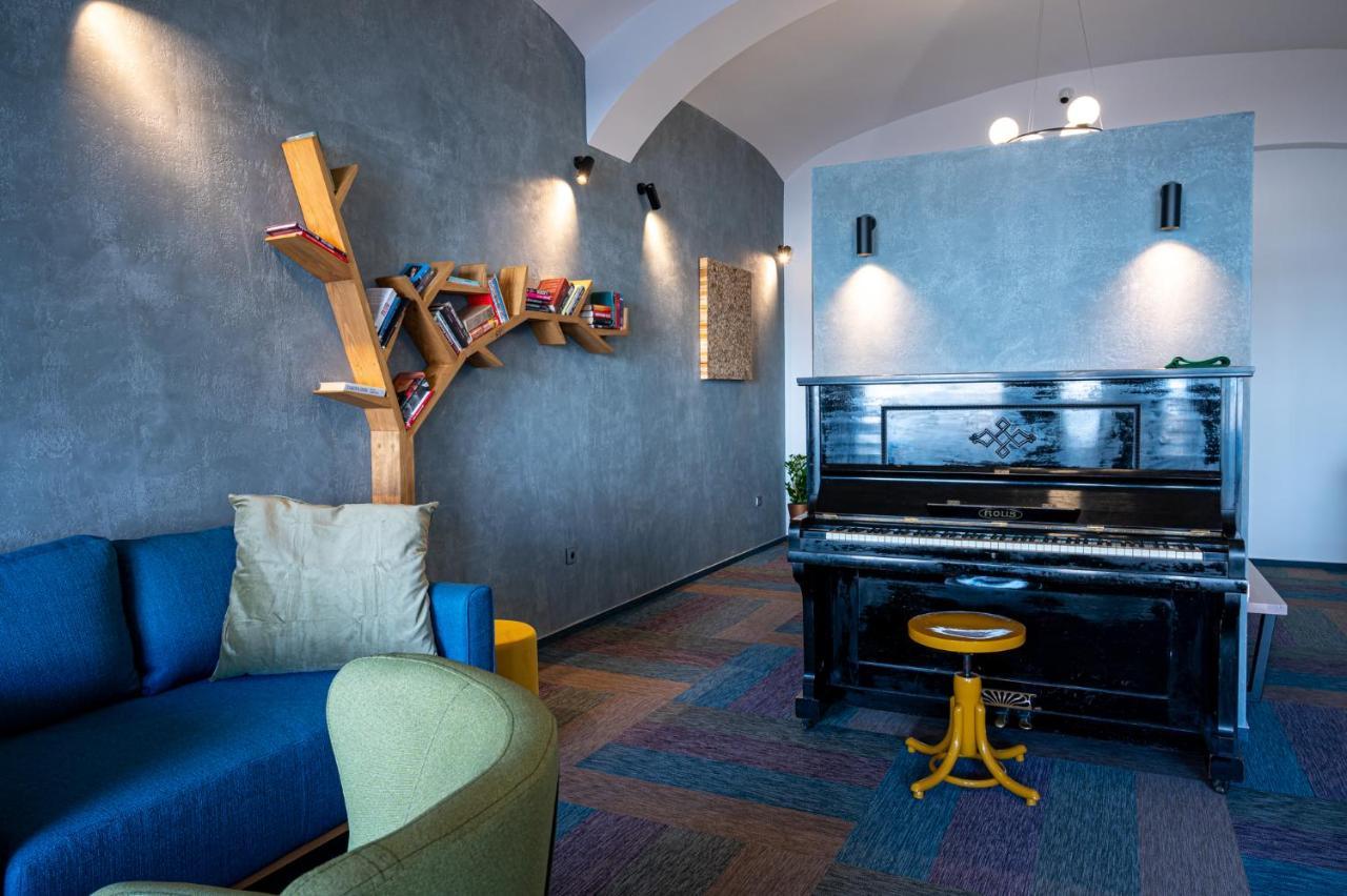 Dvůr Králové nad Labem Art Hostel & Apartments מראה חיצוני תמונה