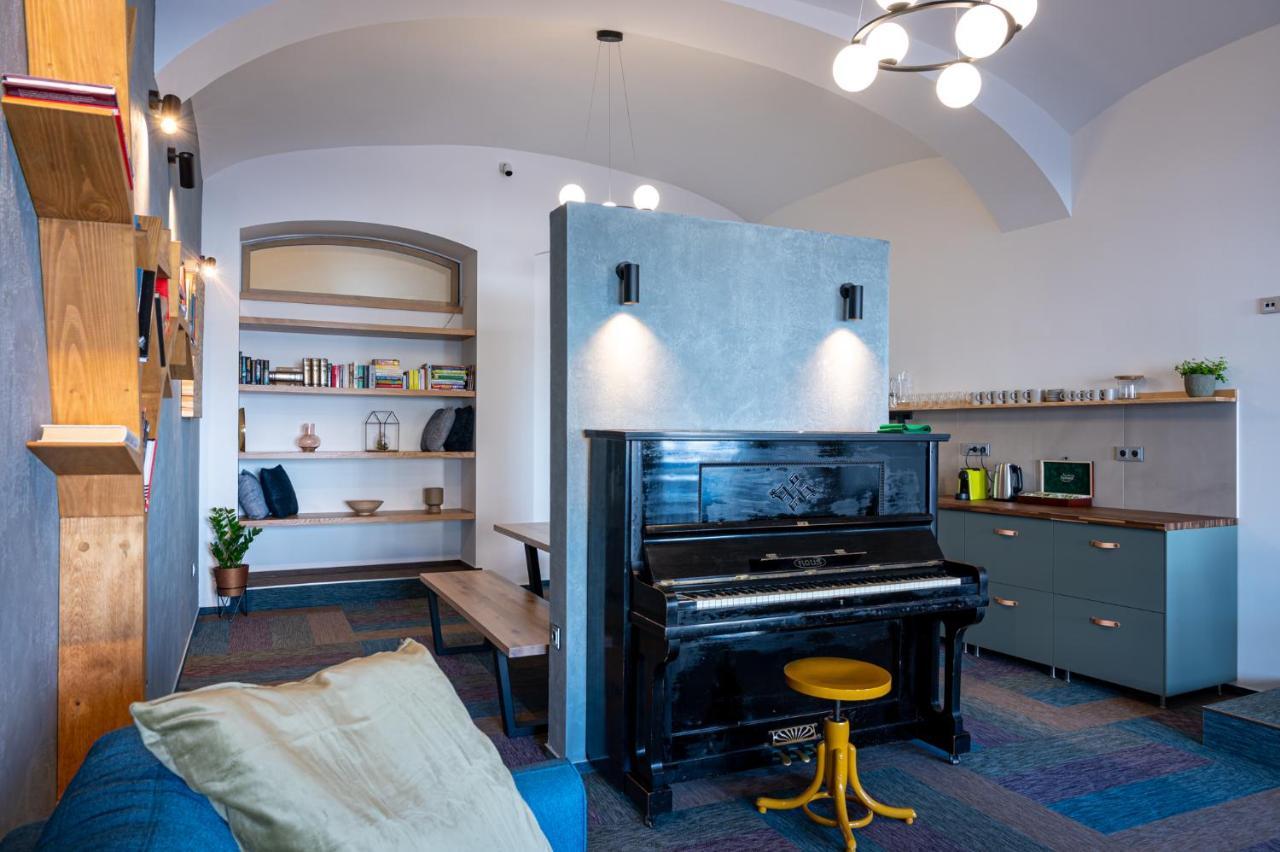 Dvůr Králové nad Labem Art Hostel & Apartments מראה חיצוני תמונה
